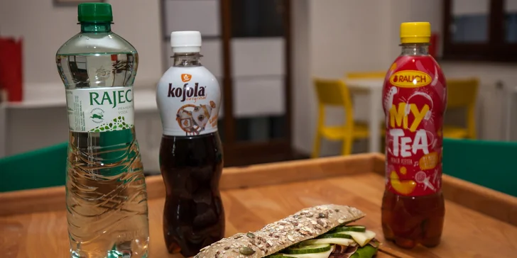Raňajky v Kartoške: Panini, celozrnný croissant alebo bagel s nápojom