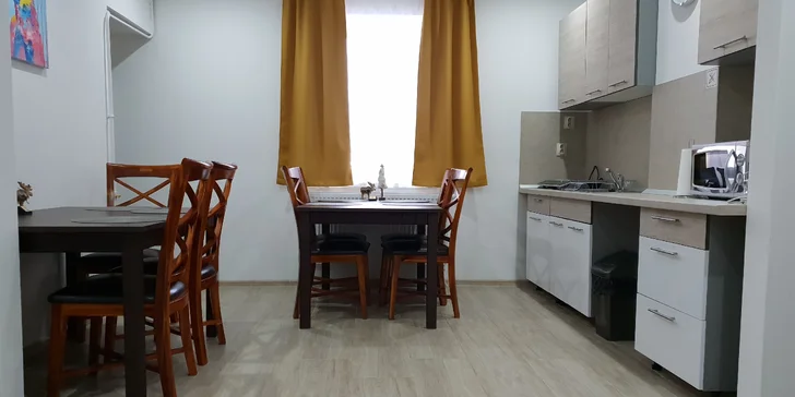 Pobyt v Bešeňovej pár desiatok metrov od Vodného Parku v zrekonštrovaných apartmánoch Villy Rustica