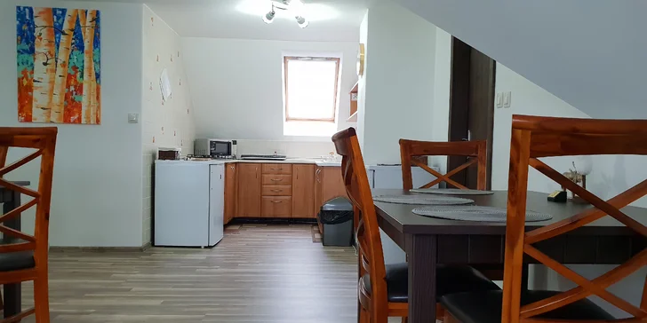 Pobyt v Bešeňovej pár desiatok metrov od Vodného Parku v zrekonštrovaných apartmánoch Villy Rustica