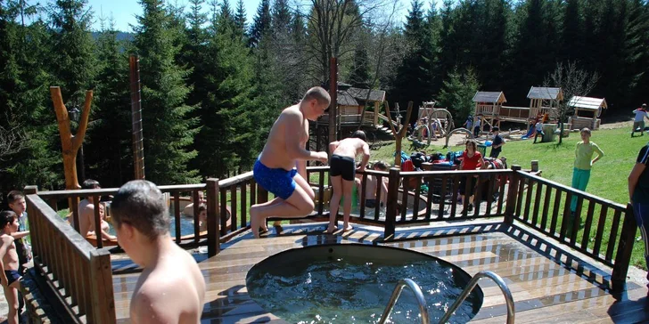 Jedinečný Sudopark: Termálne kúpanie v privátnom sude
