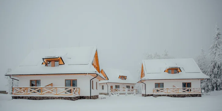 Nové Horské Chaty Guldiner pre 4 až 7 ľudí pri svahu a na bežkárskej trase na vrchole Kremnických vrchov v 1205 m n. m.