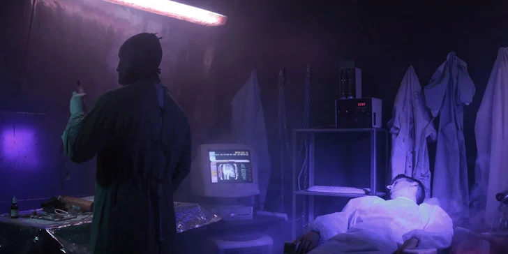 Adrenalínové a psycho escape hry Hostel room Asylum a Reactor: Redzone