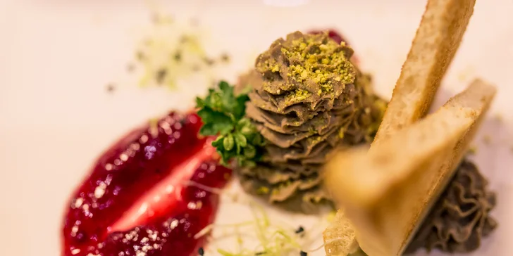 Romantická 2-chodová večera pre dvoch v KOŠICE Hotel ****