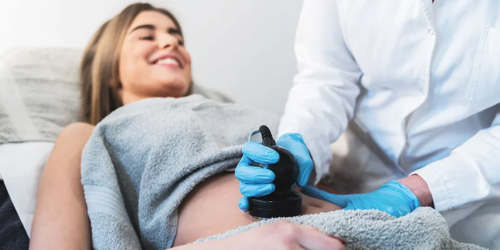 Vyformujte si telo s rádiofrekvenciou, kavitáciou alebo lipolaserom v Nefrit estee