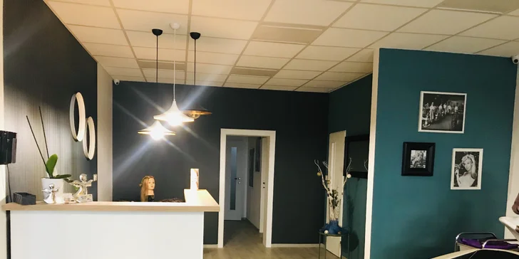 Strih, melírovanie či unikátna Olaplex kúra pre vaše vlasy
