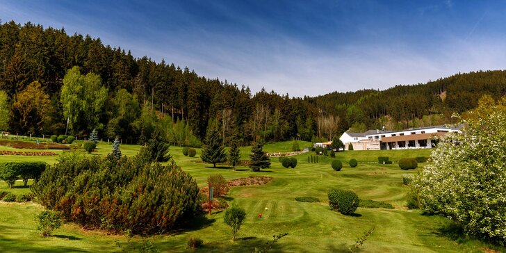 Výnimočný pobyt spájajúci oddych so zábavou! Golf & wellness balíček v 4* Golf & Spa Resort Cihelny