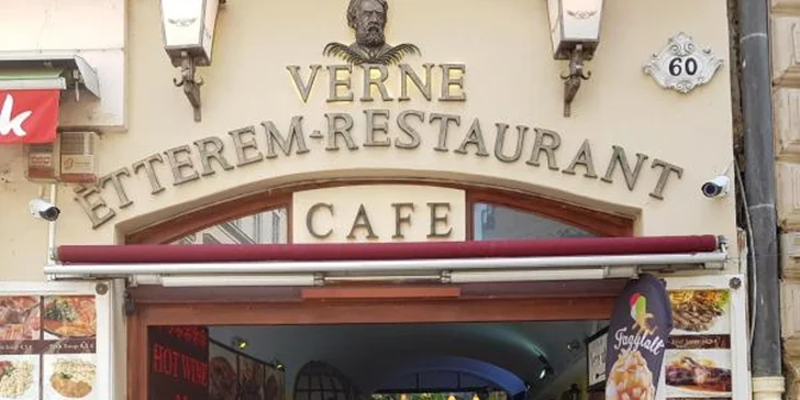 Ubytovanie priamo v centre Budapešti so vstupom do kúpeľov