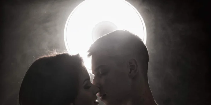 Valentínske fotenie pre páry so stylingom alebo Glamour fotenie pre 1 osobu
