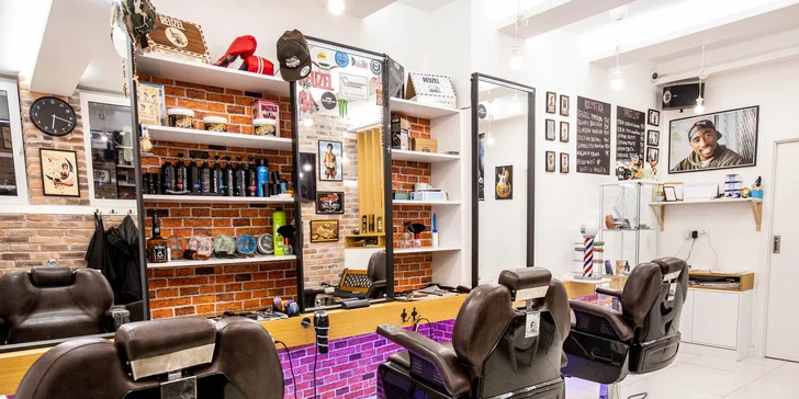 Štýlový strih, čistenie pleti a úprava brady v Barber family