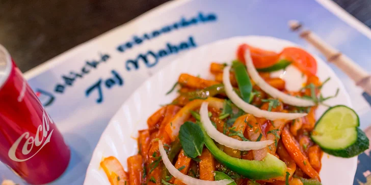 Nádych Indie s chutnými Chilli Potato, Pav Bhaji alebo Chicken Curry