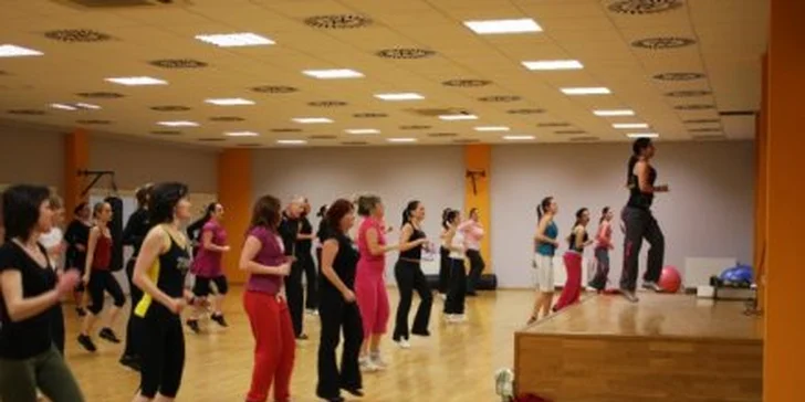1,59 eur za hodinu Zumby v BEST FIT v Bratislave. Vytvarujte si postavu a vleťte priamo do víru latinsko-amerických rytmov,so zľavou 60%!