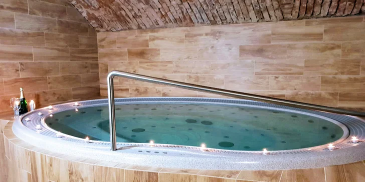 Aktívny pobyt na Vysočine s polpenziou a wellness