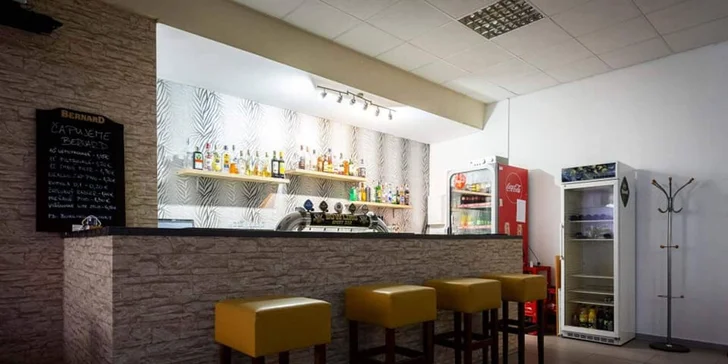 Zabavte sa s partiou v Bowling/SportBare Solinky!