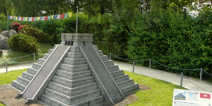 Výlet na rakúsku riviéru: Klagenfurt - Wörthersee a park miniatúr