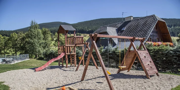 Jeseníky pod Ramzovou: najdlhšia zjazdovka, termálne bazény a polpenzia