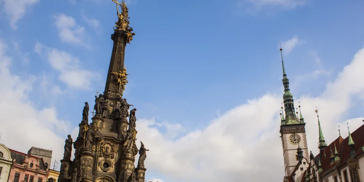 Výlet k romantickému zámku Bouzov a do Olomouca