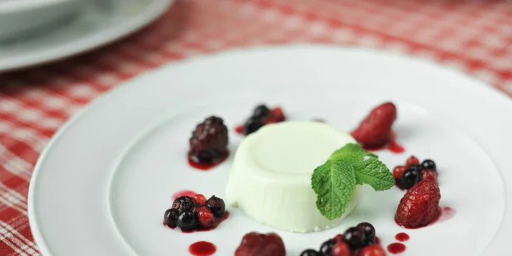 Degustačné menu pre 2 osoby: kalamáre, slávky alebo čerstvé cestoviny