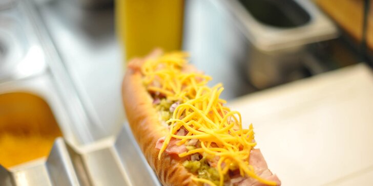 Vyberte si z 5 druhov Hot Dogov vo Filip's Hot Dog vo Freshmarkete