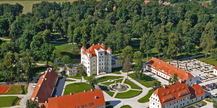 Božský wellness pobyt na zámku Wojanów na poľskej strane Krkonôš
