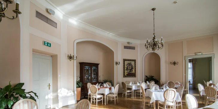 Božský wellness pobyt na zámku Wojanów na poľskej strane Krkonôš