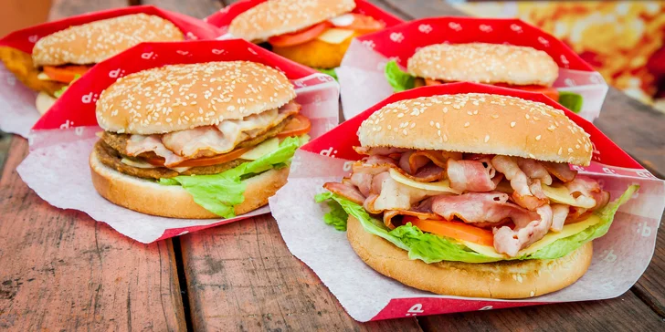 Pochutnajte si na burgri alebo na burger menu podľa výberu v PAPA´S