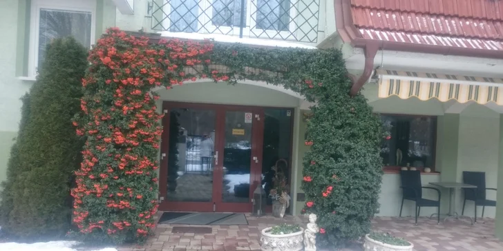 7 druhov masáží podľa výberu + aj masáž pre deti alebo pre tehotné