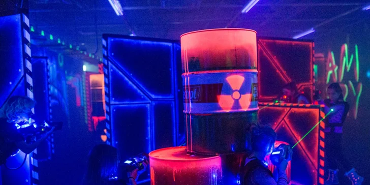 Adrenalínová Laser Game v Steam Factory