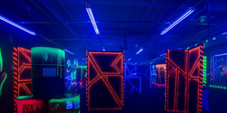 Adrenalínová Laser Game v Steam Factory
