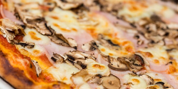 Čerstvé domáce cestoviny či pizza podľa vášho výberu v Pizza Pazza