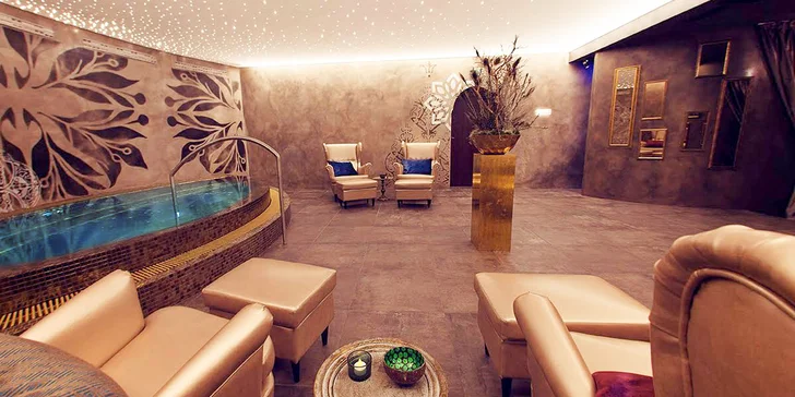 Vstup do Oriental Luxury Spa a kvalitný župan