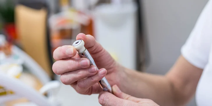 Dokonale čistá a rozjasnená pleť s balíčkami ošetrení v salóne Tiffany