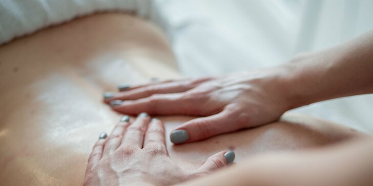 Celotelová masáž alebo permanentka na masáž chrbta a krčnej chrbtice