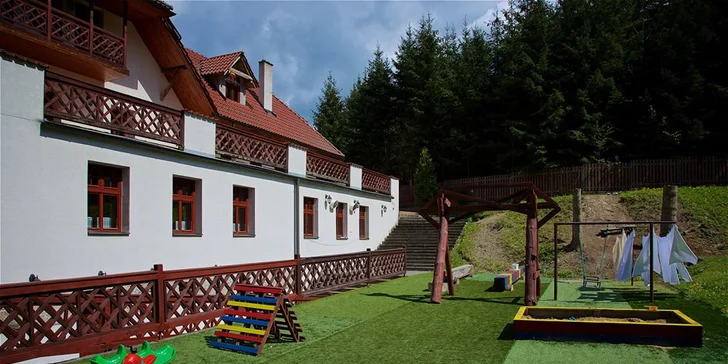 Aktívny oddych v Beskydách: 3 dni, penzión s raňajkami a výletmi