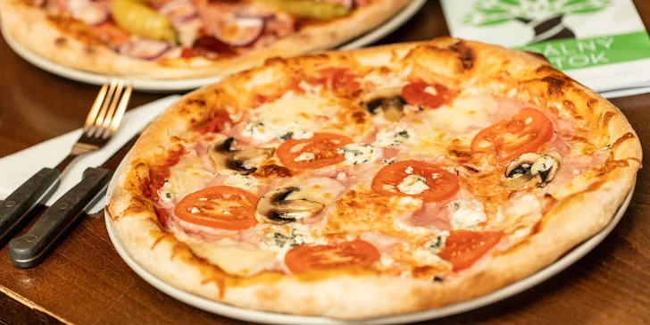 Pizza podľa vlastného výberu - 16 druhov