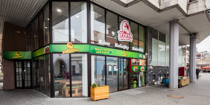 ChocoKebab s talianskou čokoládou a čerstvým ovocím