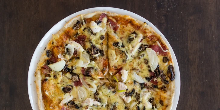 Chrumkavá pizza v Pizzerii Allegro