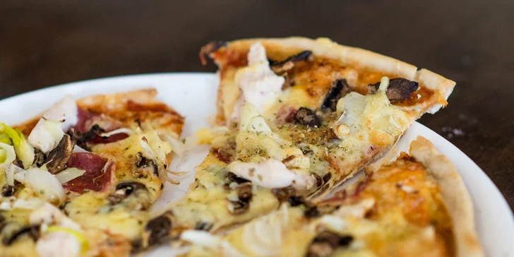 Chrumkavá pizza v Pizzerii Allegro