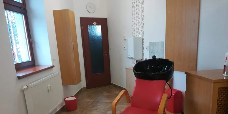 Pánsky i dámsky strih a farbenie vlasov