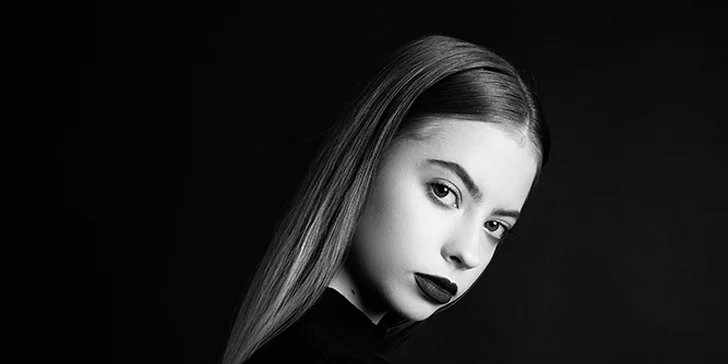 Profesionálne portrétne fotenie s možnosťou stylingu