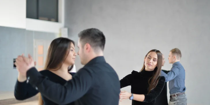 Salsa, klasické tance alebo svadobná príprava v tanečnom centre Natálie Glosikovej