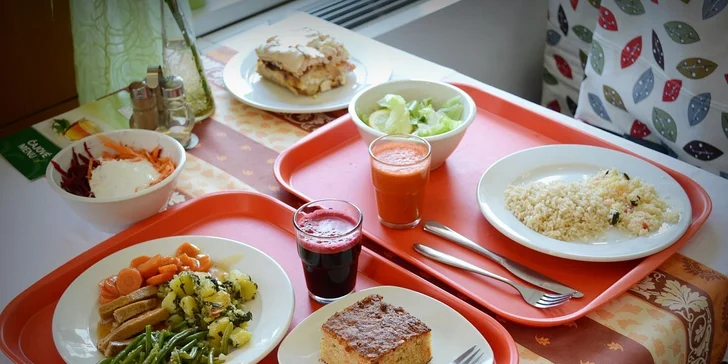 Zdravá večera vo vegetariánskej reštaurácii Veg Life