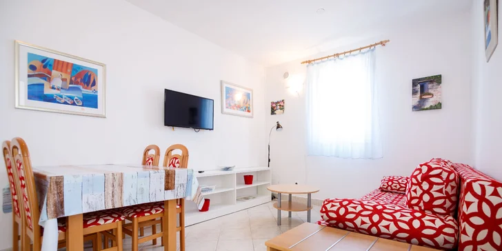 Apartmány s balkónom pre 4 osoby, bazén aj výlety