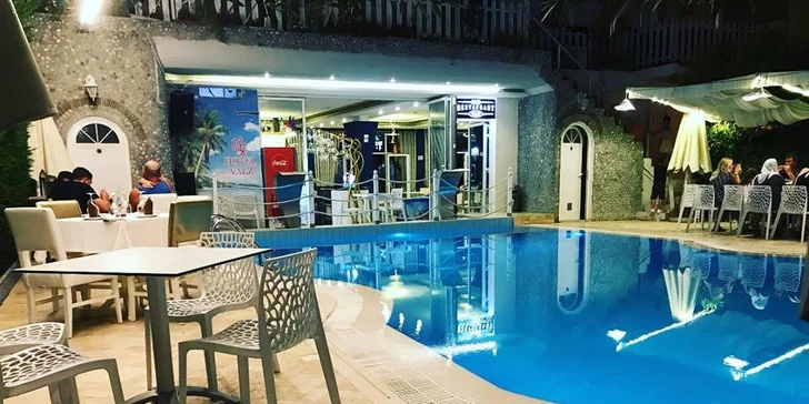 Ideálna rodinná dovolenka v Albánsku: 4* hotel s raňajkami alebo polpenziou