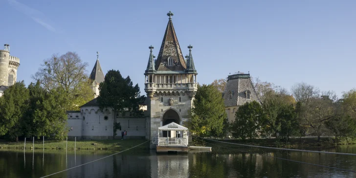 Poznávací zájazd do Rakúska: zámok Laxenburg, jaskyňa Hinterbrühl a čokoládovňa