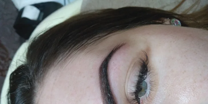 4D Volume norkové mihalnice alebo Microblading pre dokonalé obočie