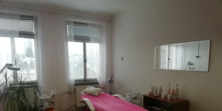 Hĺbkové čistenie pleti aj s masážou či komplet pre aknóznu pleť