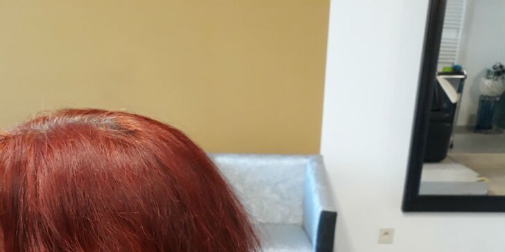 Dámsky strih, farbenie, melír, botox, laminácia alebo unikátne kúry pre vaše vlasy