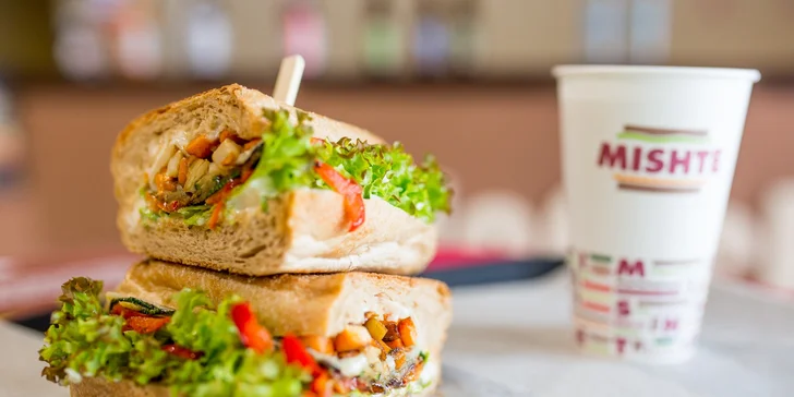 Beef sandwich s extra roastbeefom alebo Veggie sandwich v MISHTE