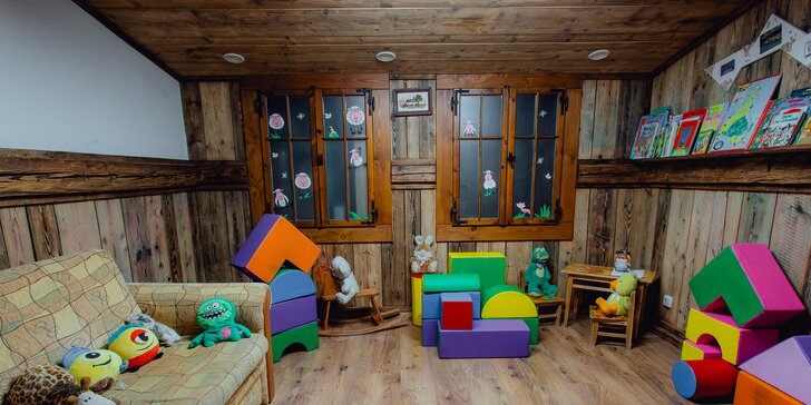 Rodinná dovolenka v Hoteli Strachanovka*** v Nízkych Tatrách s každodenným wellness a aktivitami v Jánskej doline