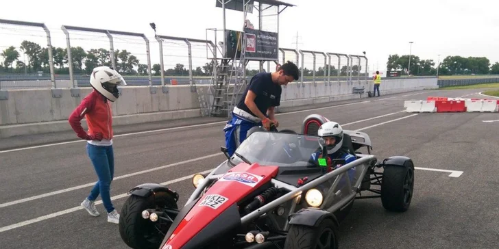 Jazda na jednom z najrýchlejších áut sveta Ariel Atom!